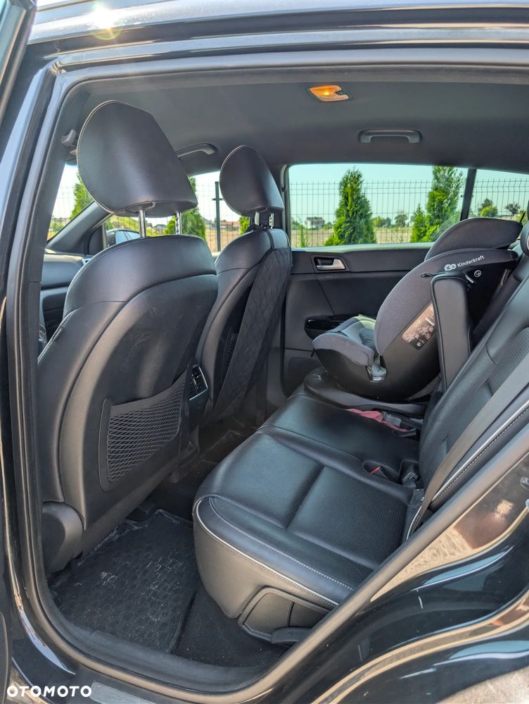 Kia Sportage 2,0 CRDI AWD GT Line - 16