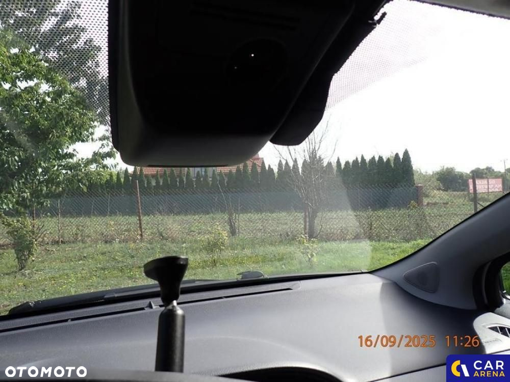 Toyota Yaris 1.5 Active - 14
