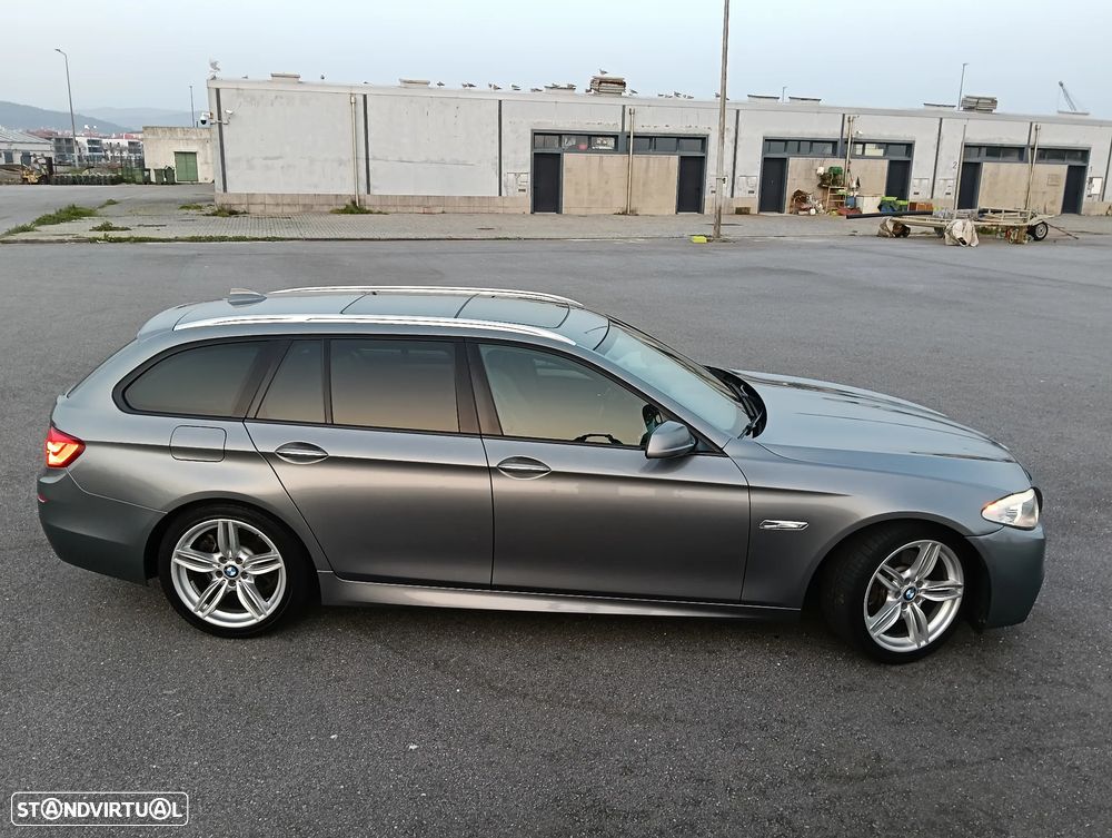 BMW 525 d Pack M - 54