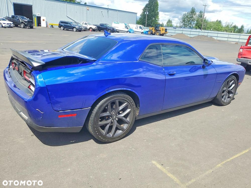 Dodge Challenger 5.7 R/T - 4