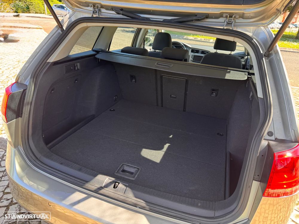 VW Golf Variant 1.6 TDi Confortline - 10