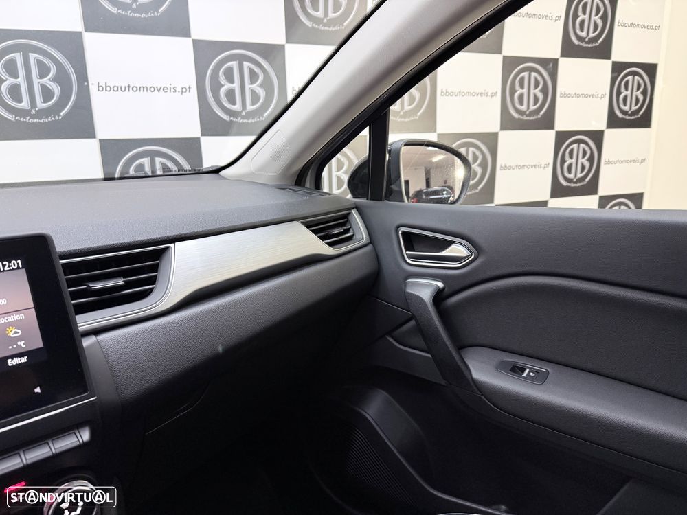 Renault Captur 1.0 TCe Exclusive - 28