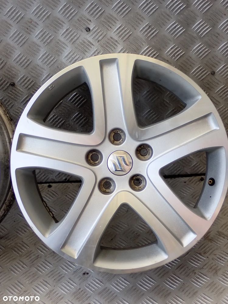 FELGI ALUMINIOWE SUZUKI 6,5JX17 ET 45 5X114,3 SUZUKI 66J0 - 7