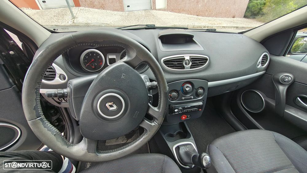Renault Clio Break - 17