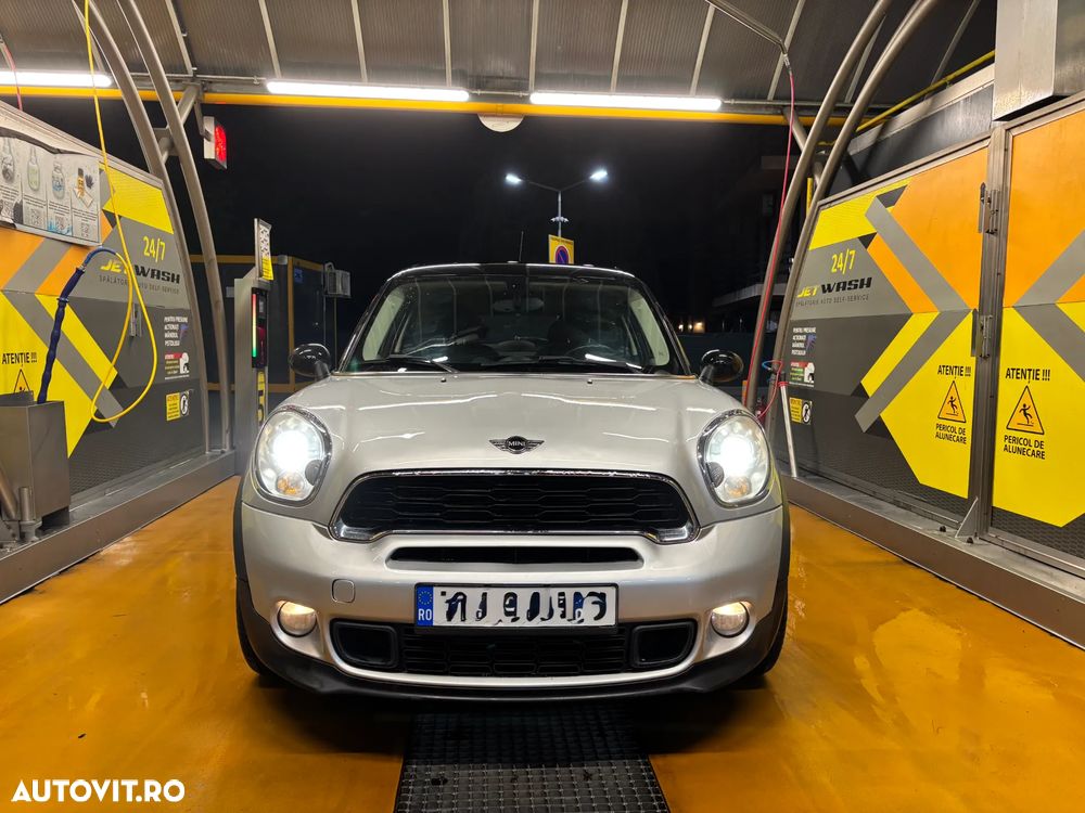 Mini Paceman - 3