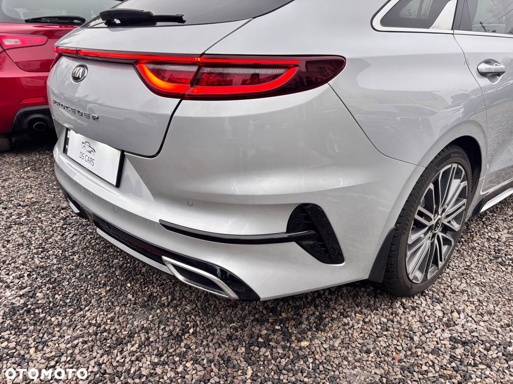 Kia ProCeed - 23