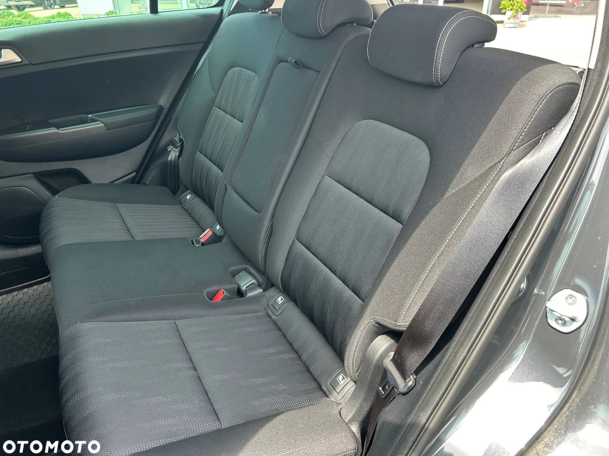 Kia Sportage 1.6 T-GDI M 4WD - 17