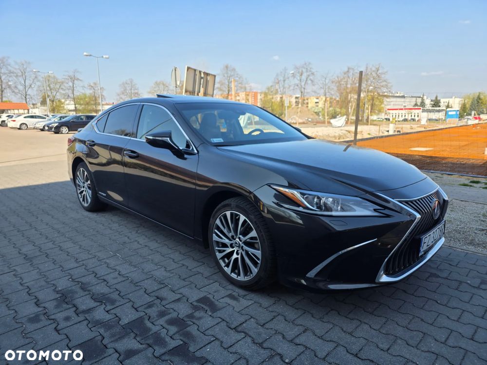 Lexus ES 300h Prestige - 10