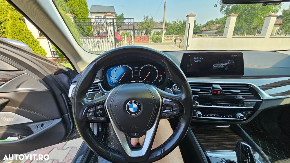 BMW Seria 5 530d xDrive AT - 5