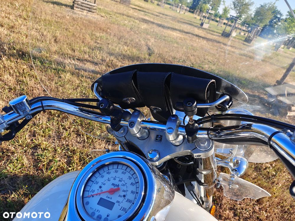 Suzuki VL 800 Volusia - Boulevard C50 - 7