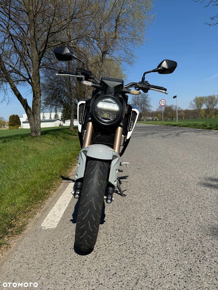 Honda CB - 6