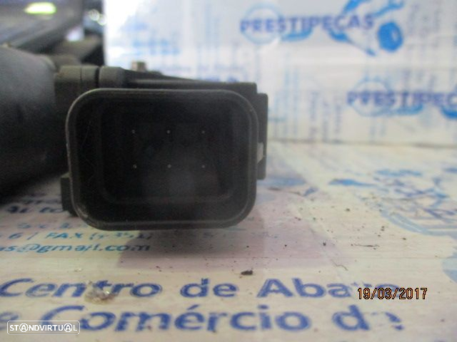Motor Elevador Vidro 93389551 OPEL MERIVA 2004 FE - 3