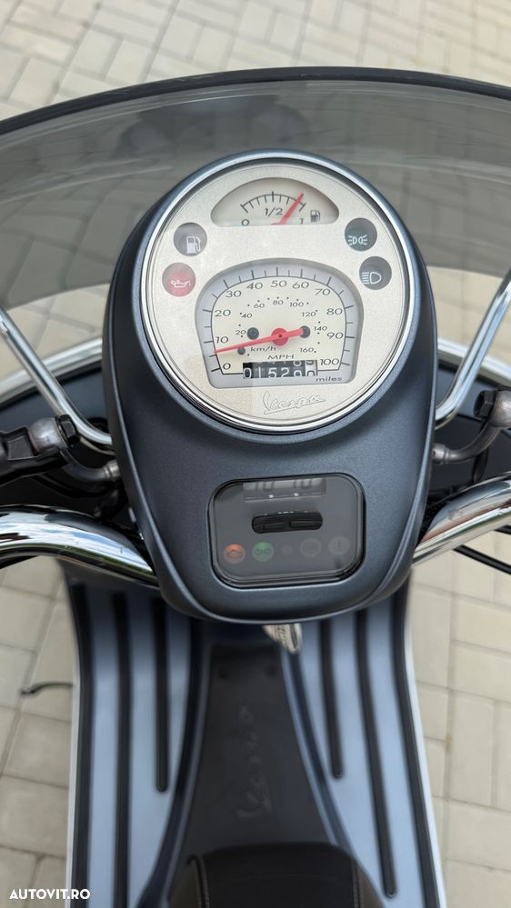Vespa GTV 300 IE - 3