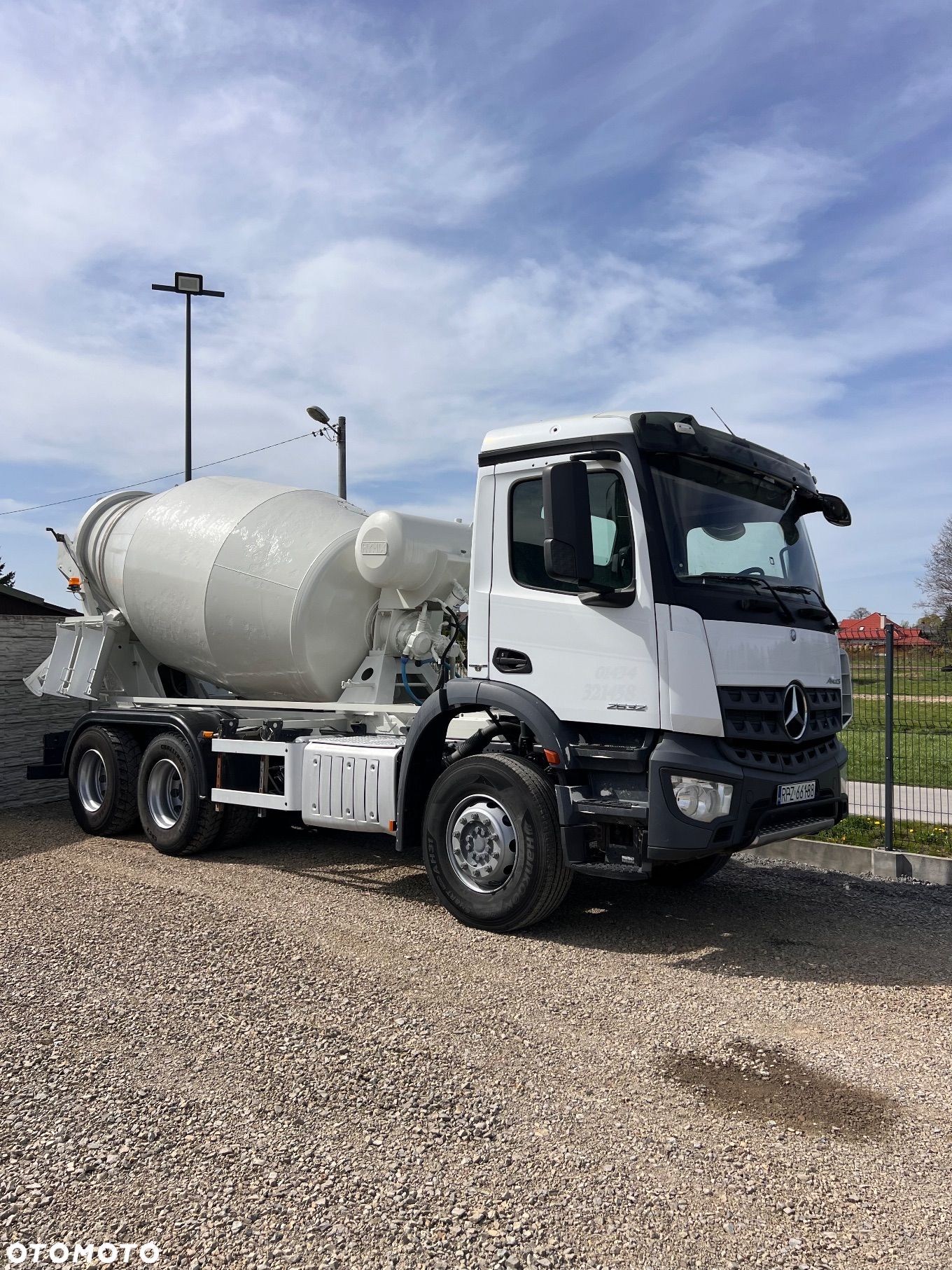 Mercedes-Benz Arocs - 1