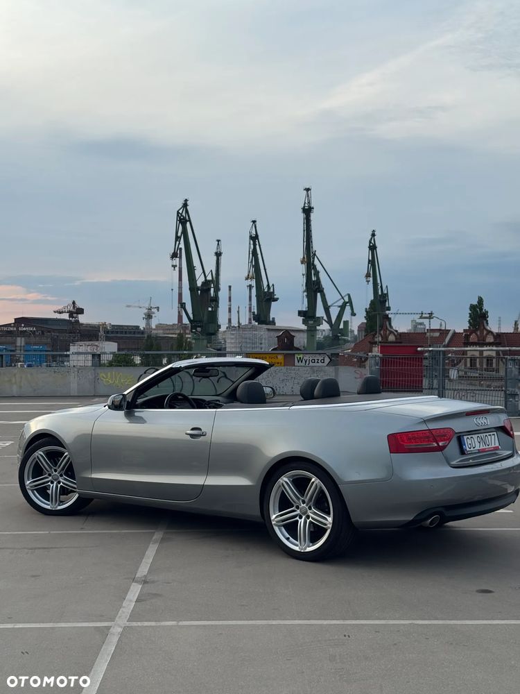 Audi A5 Cabrio - 8