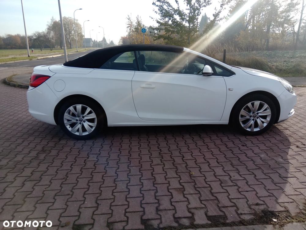 Opel Cascada 2.0 CDTI ecoFLEX Start/Stop Edition - 1