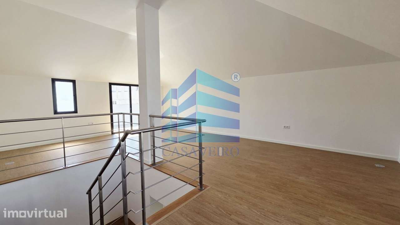Apartamento T2 Duplex com terraço  centro de Esgueira - Grande imagem: 2/33