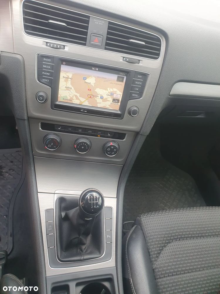 Volkswagen Golf 1.6 TDI BlueMotion Technology Lounge - 12