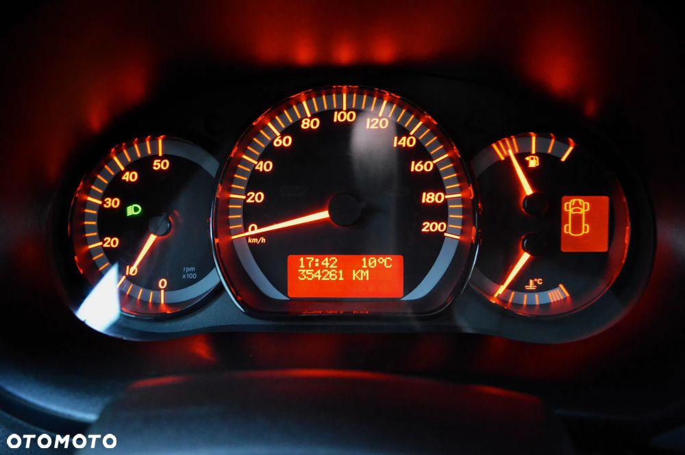 Mercedes-Benz CITAN Faktura VAT-23% VAT-1 Furgon Blaszak - 40