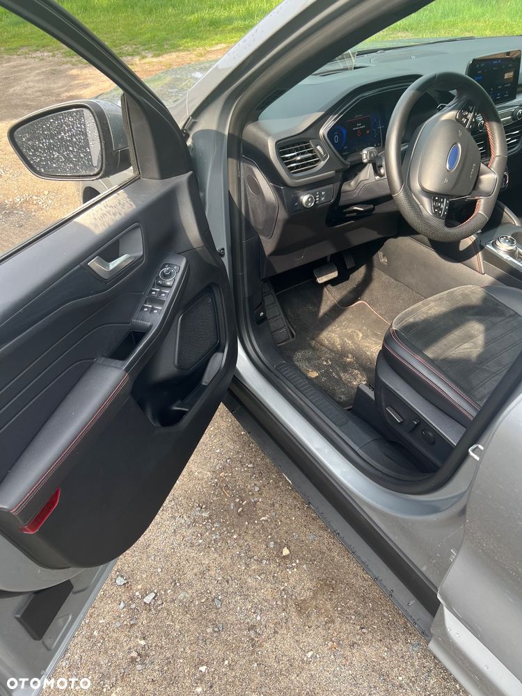 Ford Kuga 2.0 EcoBlue FWD ST-Line - 11