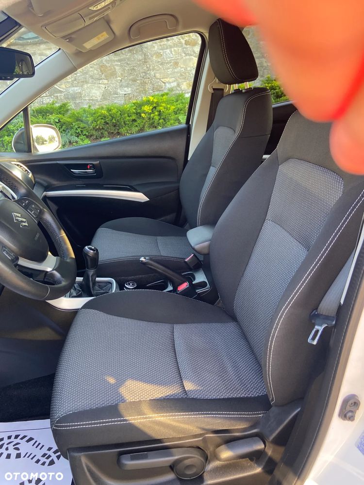 Suzuki SX4 S-Cross - 23