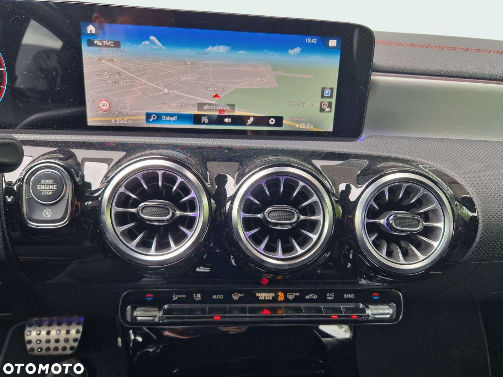 Mercedes-Benz CLA 200 d 8G-DCT - 12