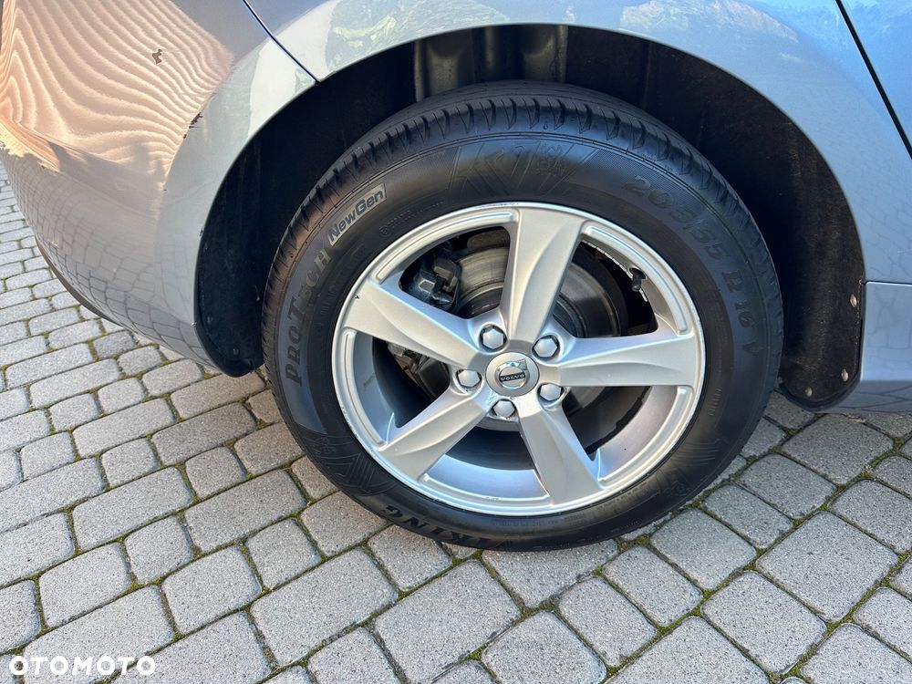 Volvo V40 D3 Drive-E Momentum - 36