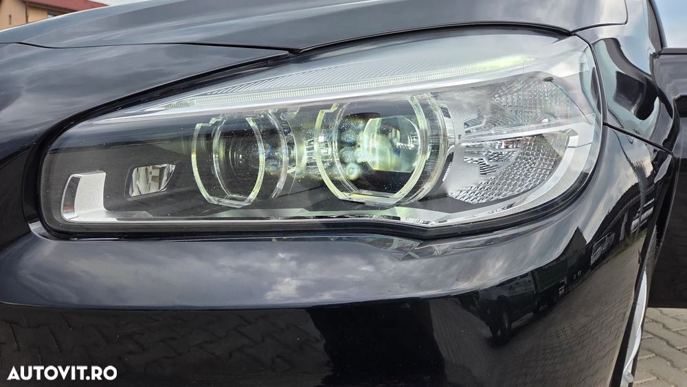 BMW Seria 2 216d Aut. Sport Line - 39