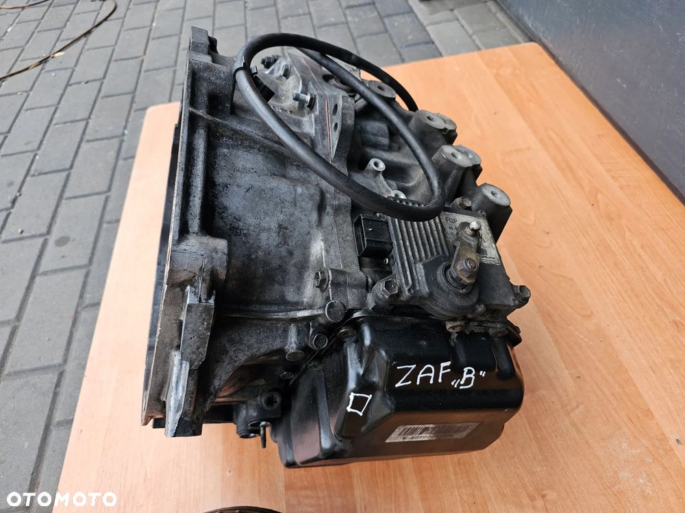 SKRZYNIA BIEGÓW AUTOMAT AF40 KONWERTER OPEL ZAFIRA B 1.9 CDTI 120-150 55350675 - 5