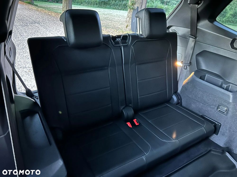 Volkswagen Tiguan Allspace 2.0 TSI 4Mot Highline DSG 7os - 36