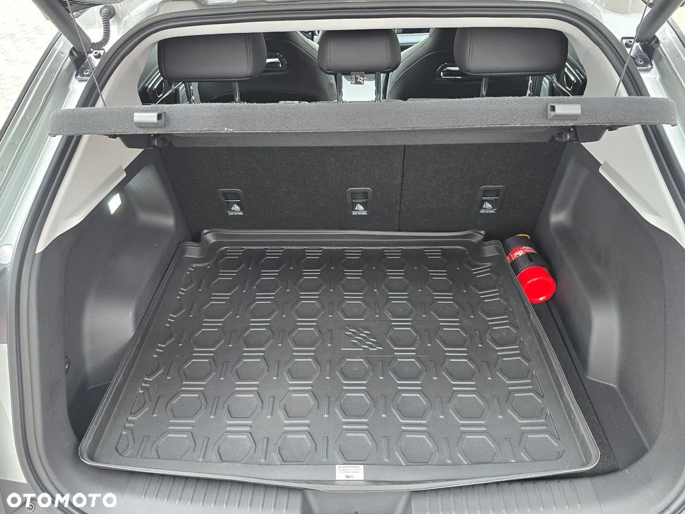 Omoda 5 1.5 T-GDI Hybrid Premium DHT - 21