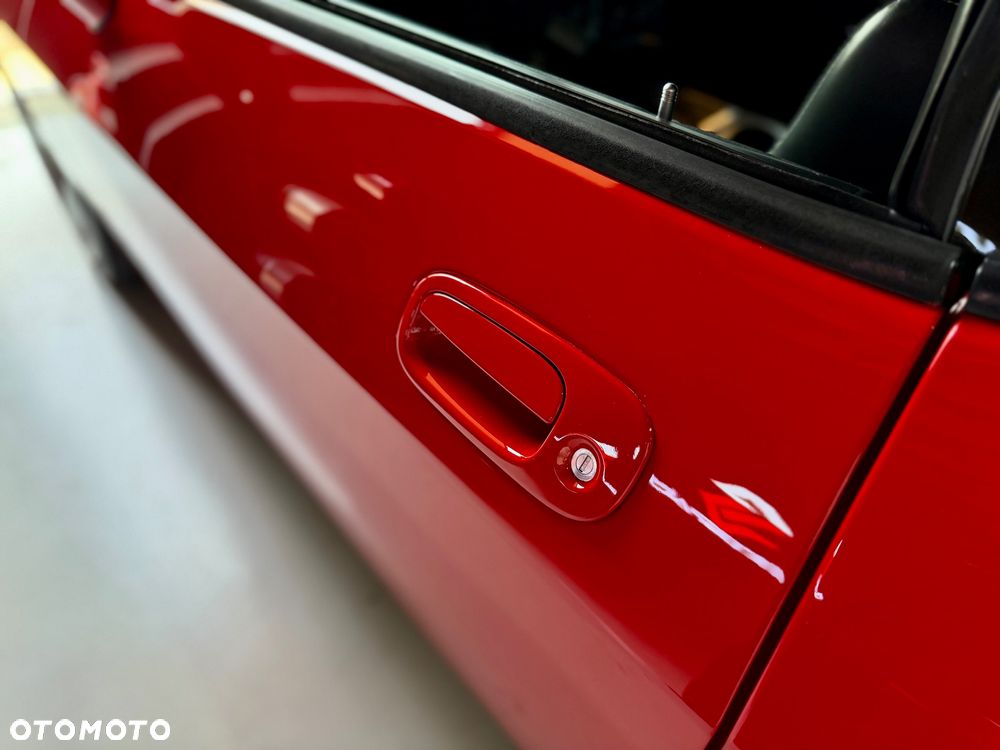 Dodge Challenger 6.1 SRT8 - 18