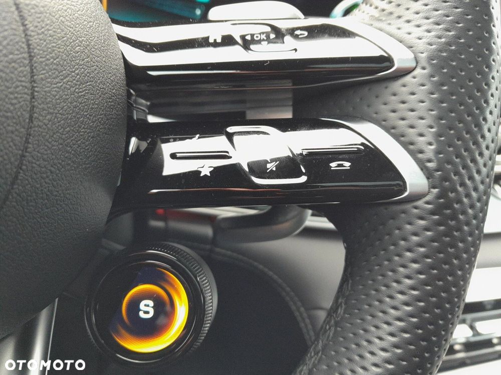 Mercedes-Benz AMG GT - 23