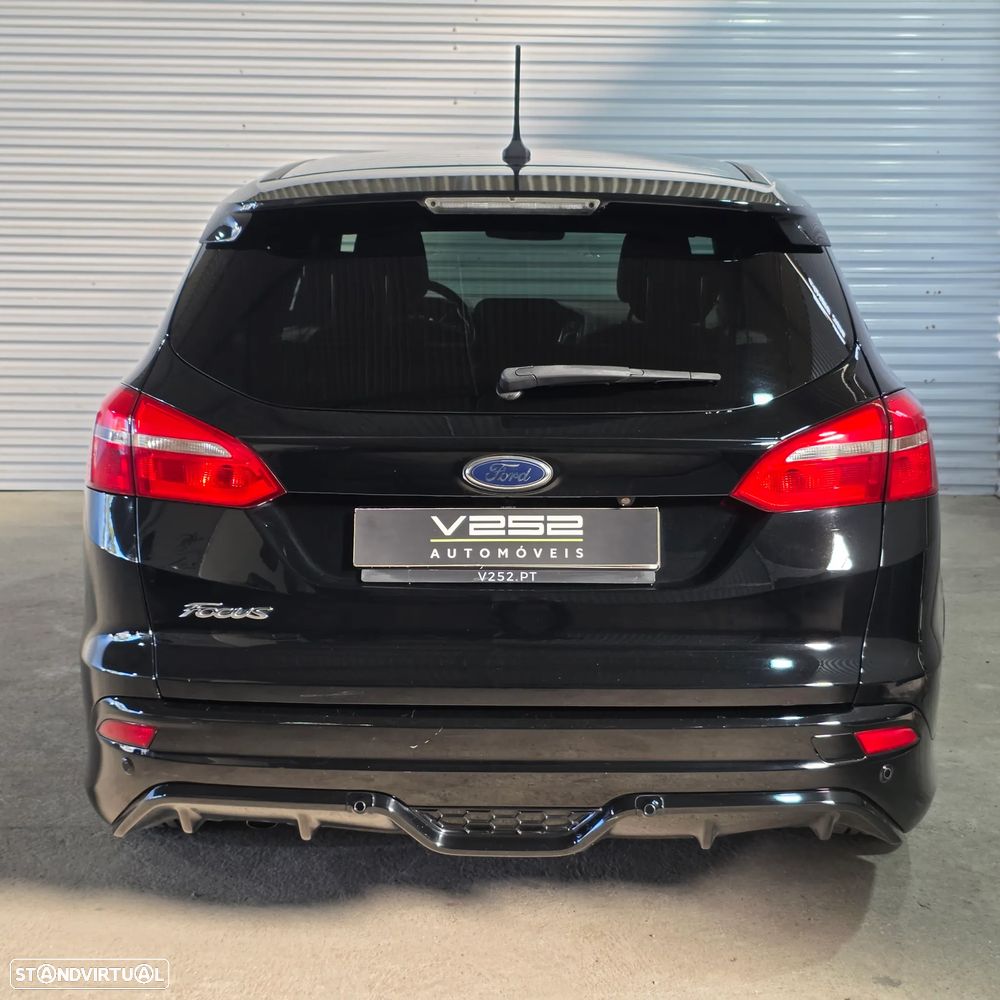 Ford Focus SW 1.5 TDCi EcoBlue ST-Line - 6