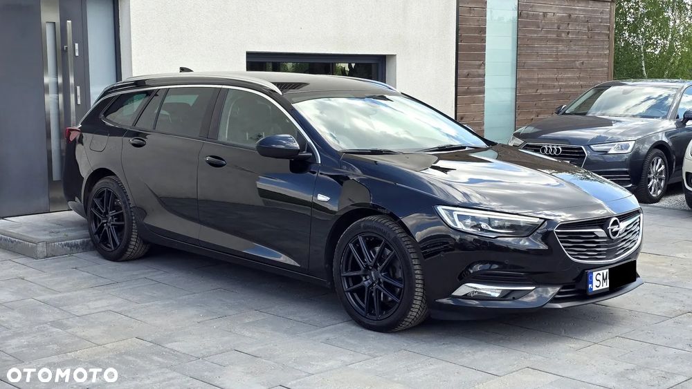 Opel Insignia 2.0 BiTurbo D 4x4 Automatik Ultimate Exclusive - 2