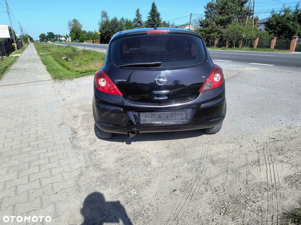 Opel Corsa 1.2 16V - 20