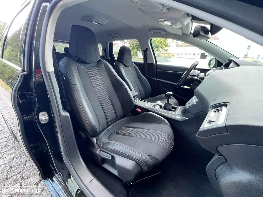 Peugeot 308 SW 1.5 BlueHDi Allure Pack - 26