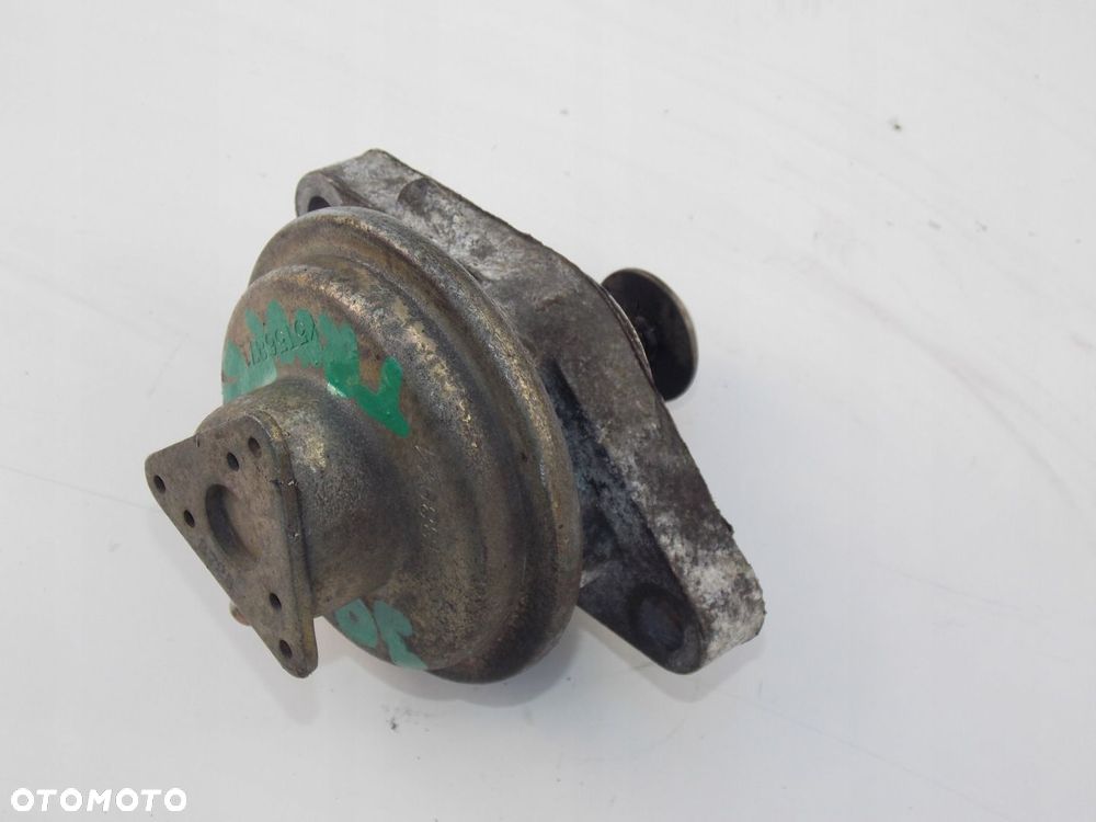 zawór egr isuzu trooper montrey 3.0 dti 4jx1 - 1