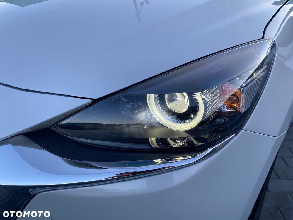 Mazda 2 SKYACTIV-G 115 (i-ELOOP) Sports-Line - 28