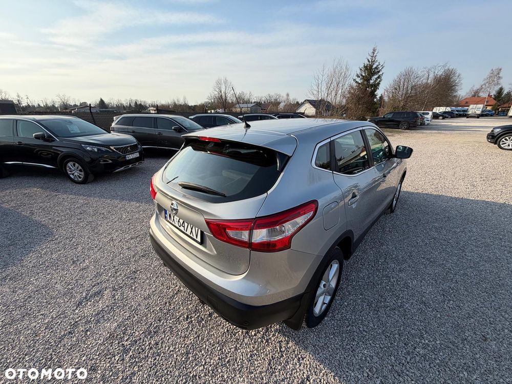 Nissan Qashqai 1.6 DIG-T N-Connecta - 34