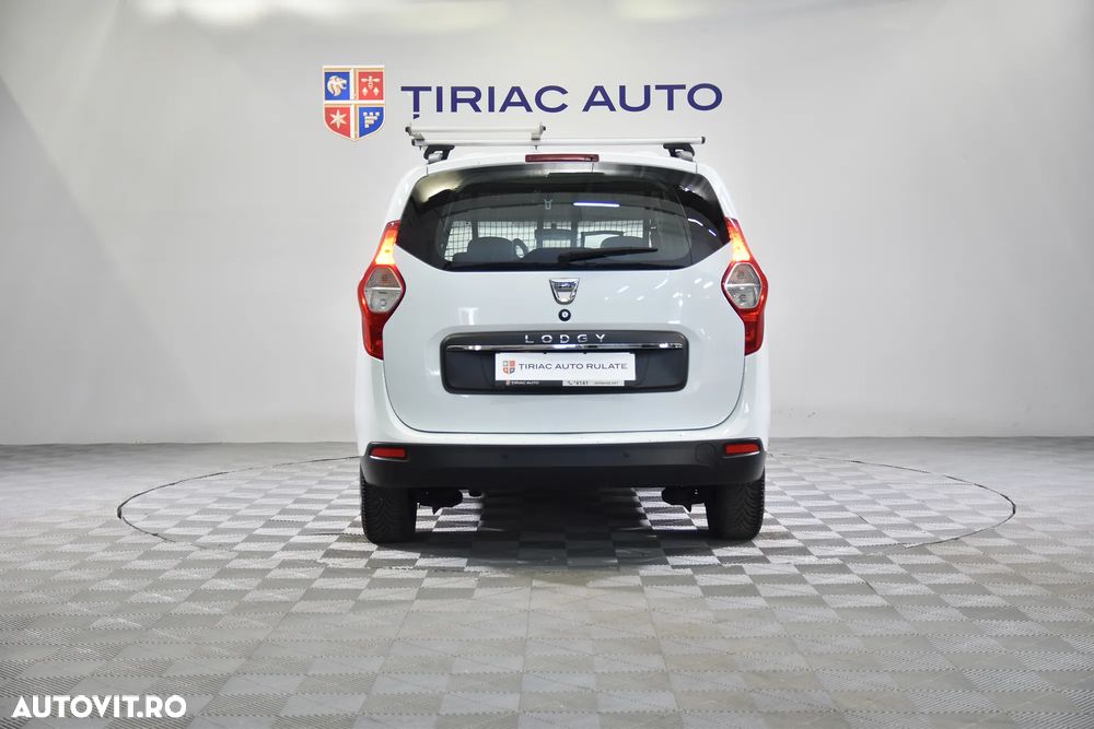 Dacia Lodgy 1.5 Blue dCi Ambiance - 4