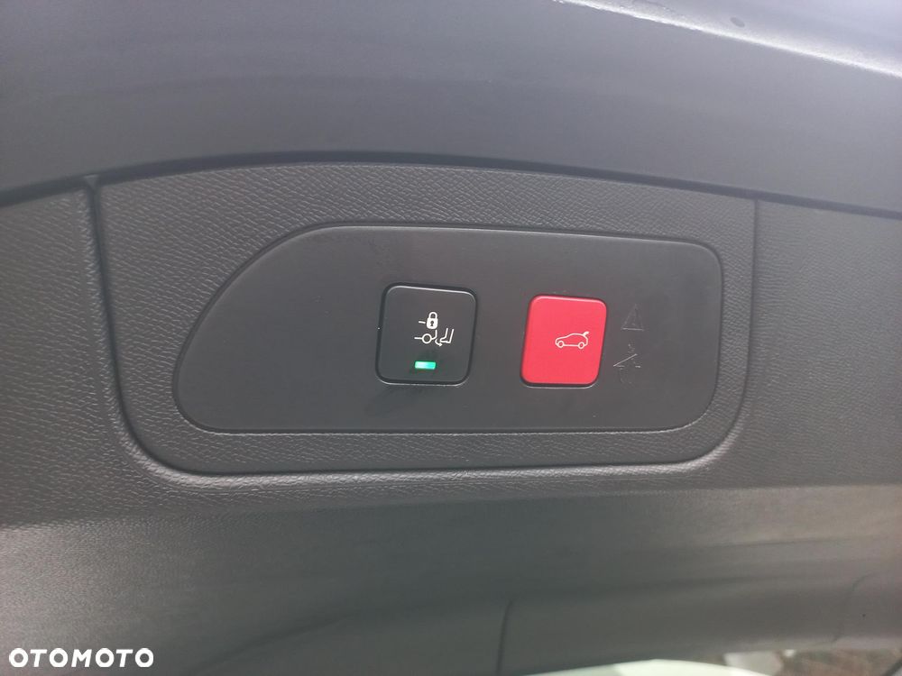 DS Automobiles DS 7 Crossback 2.0 BlueHDi Performance Line + - 16