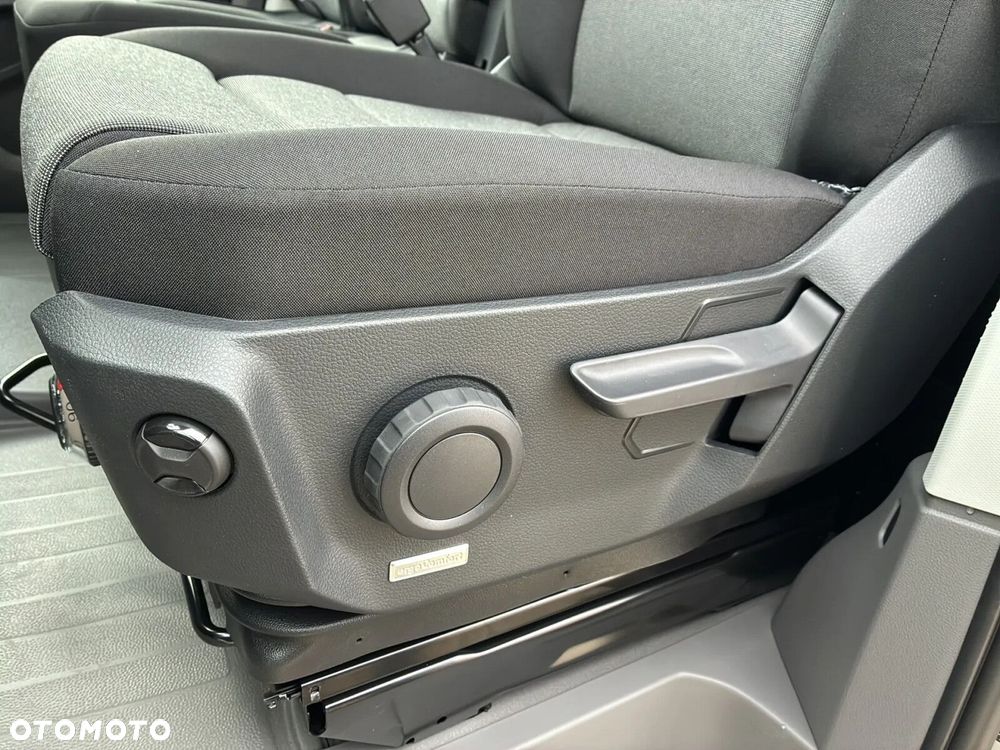 Volkswagen Crafter 35 Furgon L4H3, 2.0BiTDI 177KM, 4490mm, Wysoki dach - 33