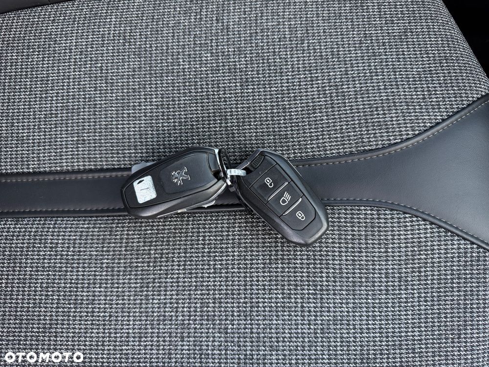 Peugeot 5008 - 22