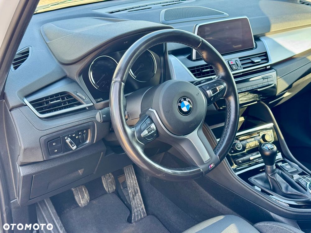 BMW Seria 2 218i GT - 13