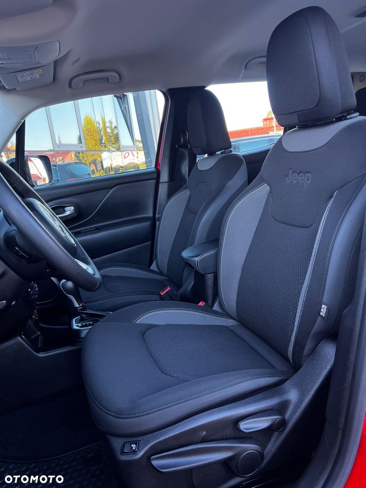 Jeep Renegade 1.5 T4 mHEV Limited FWD S&S DCT - 11