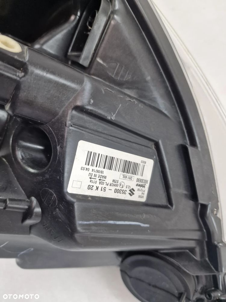 SUZUKI SPLASH LIFT 11- LEWA LAMPA PRZEDNIA PRZÓD , NR 35300-51K20 / 90030690 , NR AUKCJI LPP49 - 18