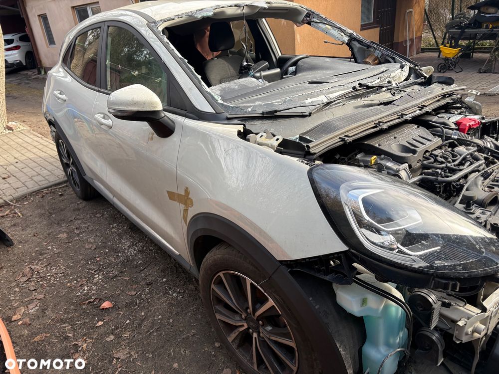 Ford Puma 1.0 EcoBoost Hybrid TITANIUM - 4