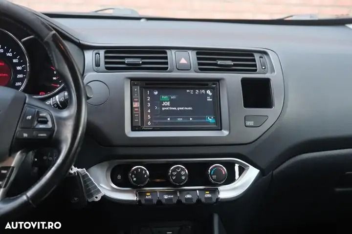 Kia Rio 1.2 Spirit - 11