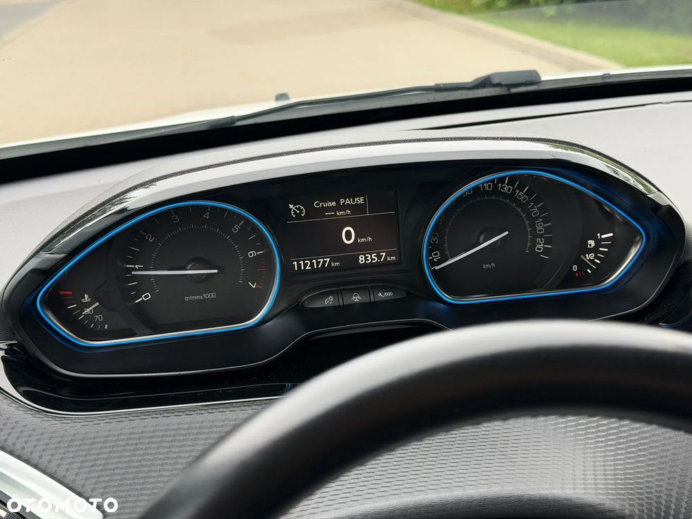 Peugeot 2008 PureTech 110 Stop&Start Allure - 15